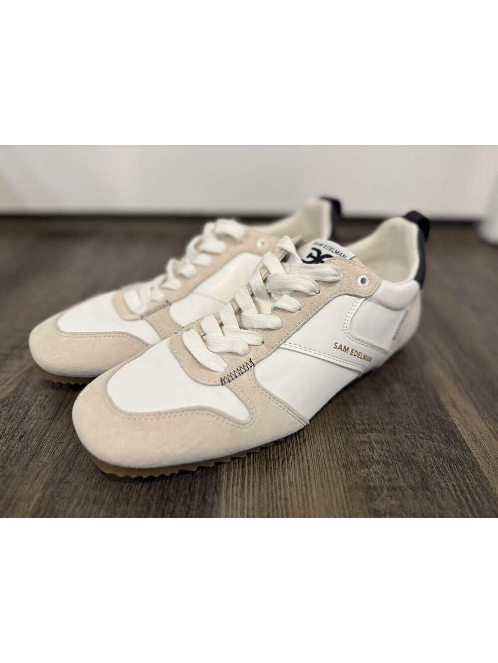 Sam Edelman Zaria Sneakers Women’s 9m White Beige Suede Retro Runner Brand NWOB